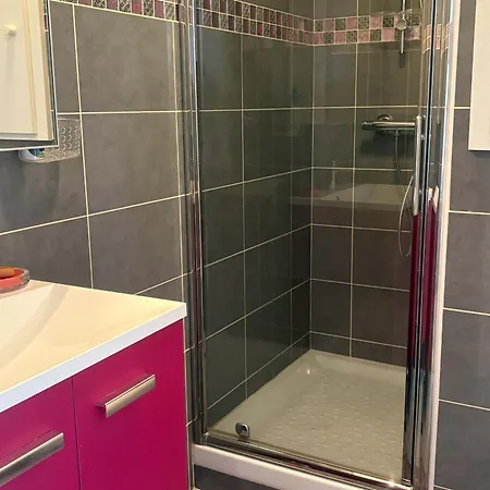 Chic En Centre-ville, Parking - 2 Pers. - Fr-1-410-493 * Sablé-sur-Sarthe